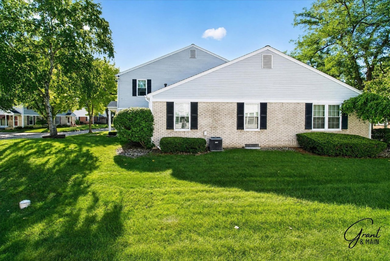 24715 Meadow Ln #36 - Photo 3 of 23
