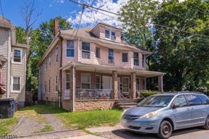 featured image of 325 Stebbins Pl #2