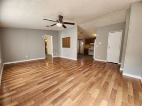 400 Sheila Ave - Photo 1 of 1
