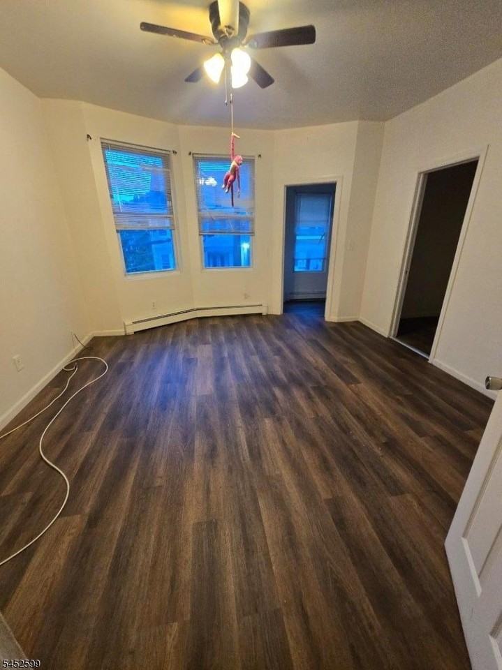 782 Grove St #2 - Photo 4 of 5