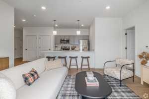 featured image of 625 625 Westwood Lane