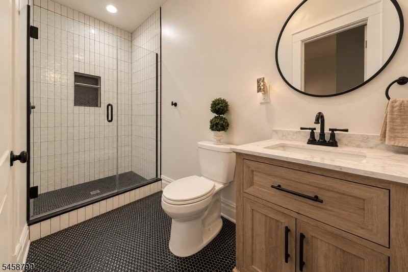 130 N Spring St #2L - Photo 6 of 7