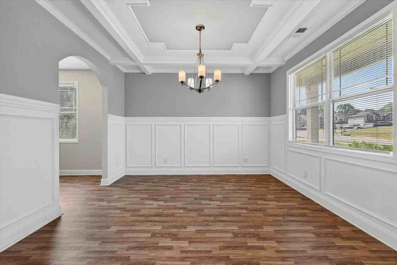 1196 Black Oak Cir - Photo 7 of 42