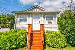 featured image of 100 Ridgedale Ave