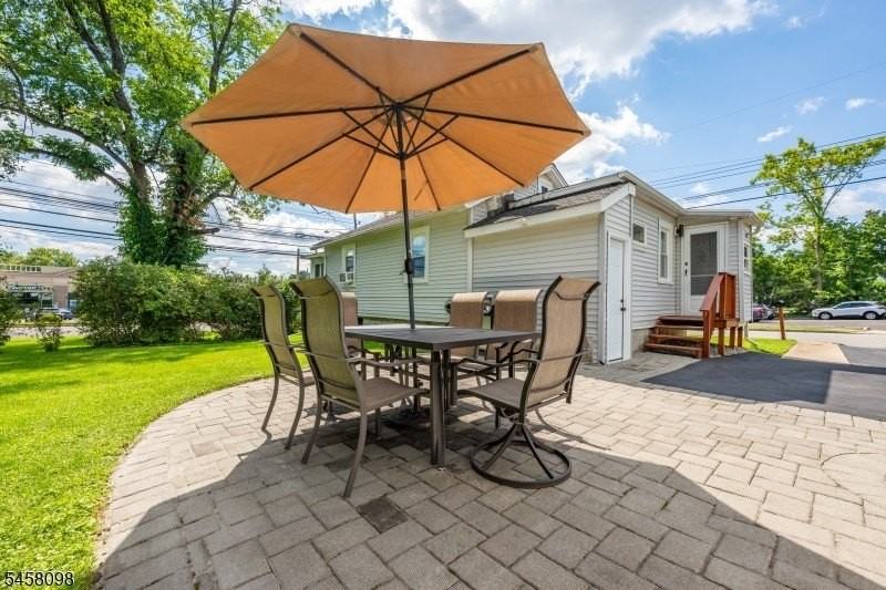 100 Ridgedale Ave - Photo 5 of 24