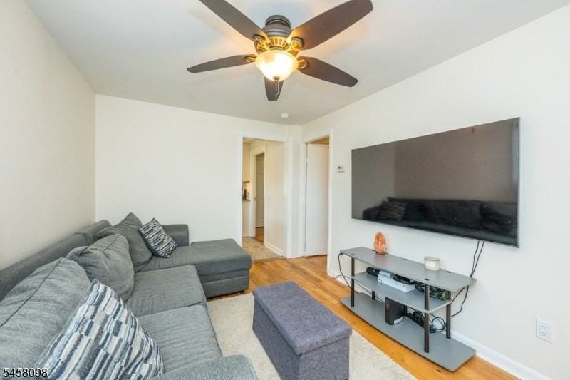 100 Ridgedale Ave - Photo 6 of 24