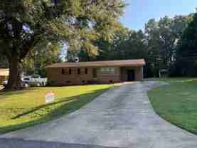 1696 Crestland Dr - Photo 1 of 1