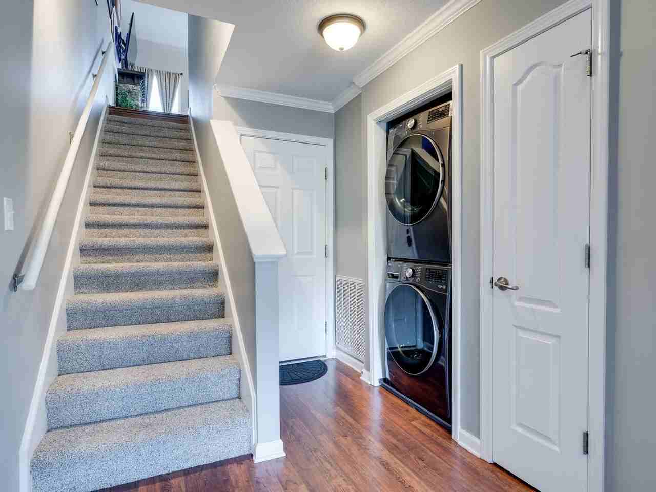 95 Whitman Xing - Photo 5 of 33