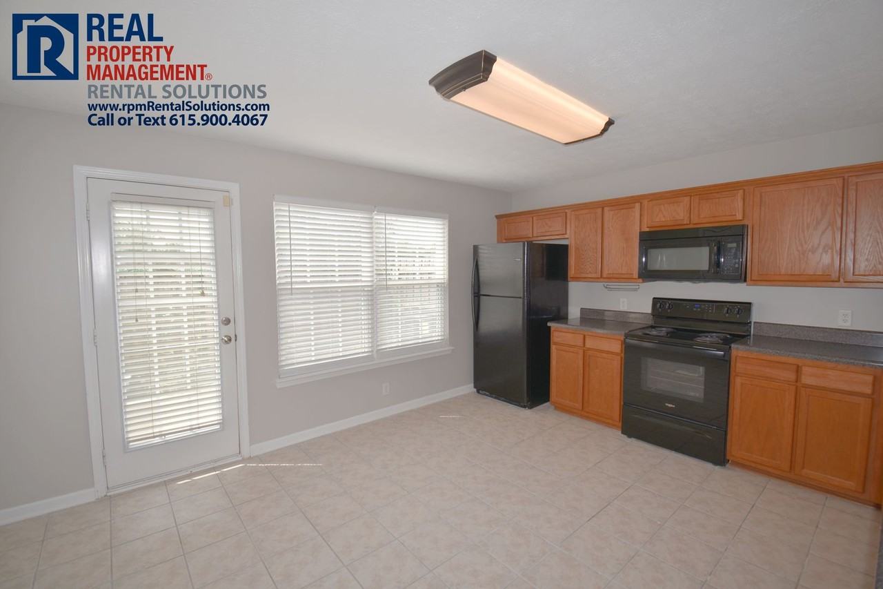 147 Wolverine Ct - Photo 6 of 17