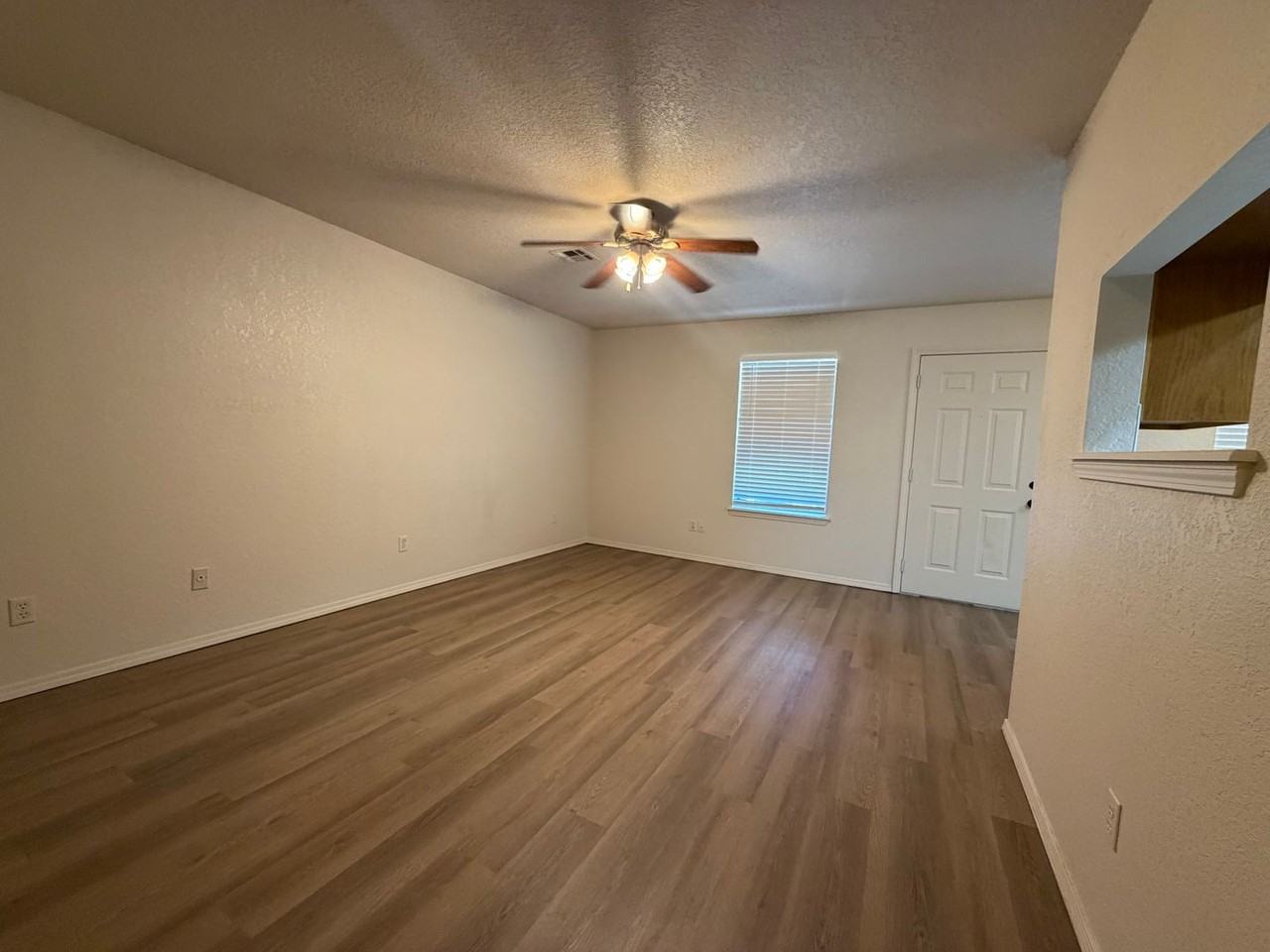 508 Nw 5th St #D - Photo 5 of 20