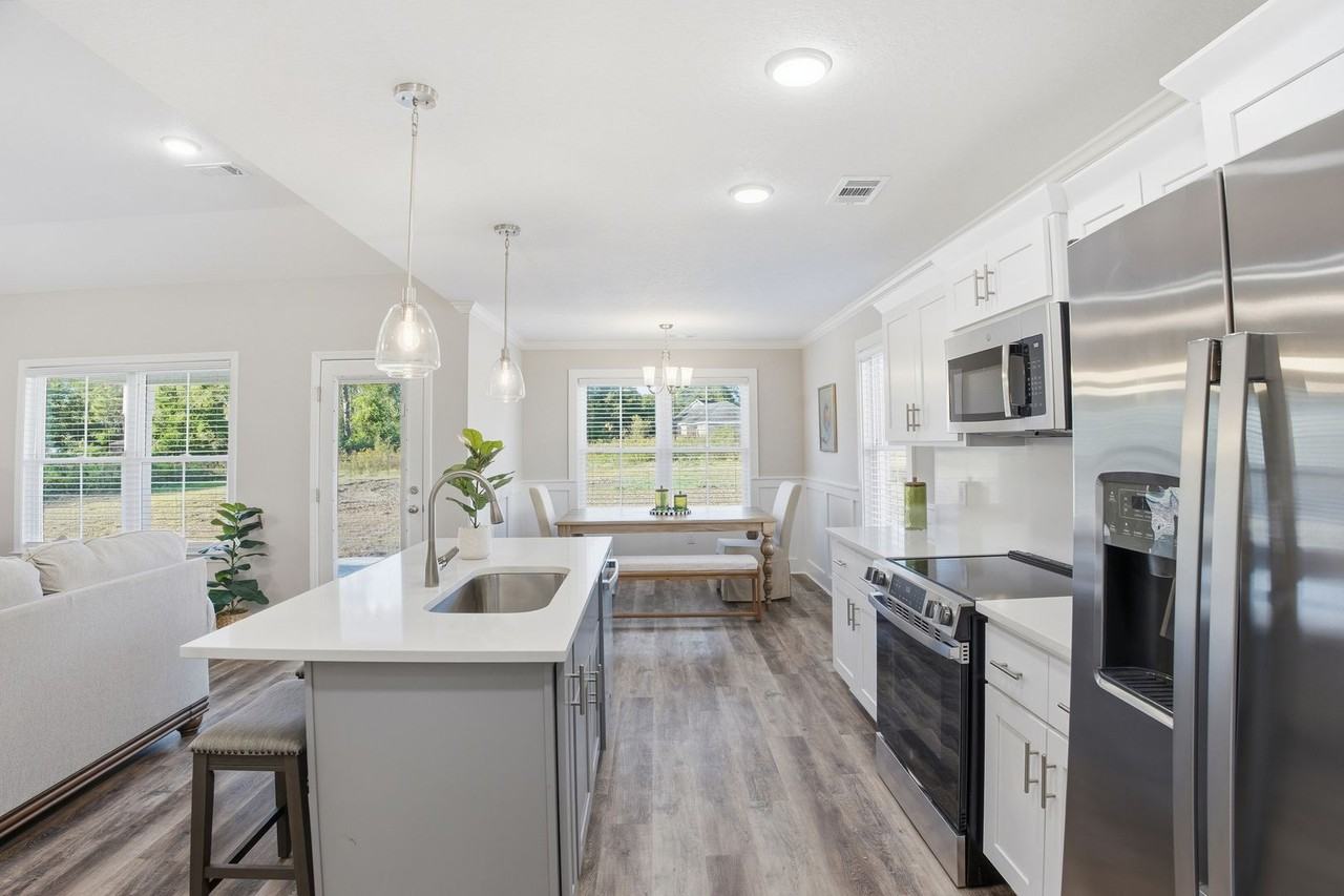 336 Latitude Ln - Photo 3 of 19