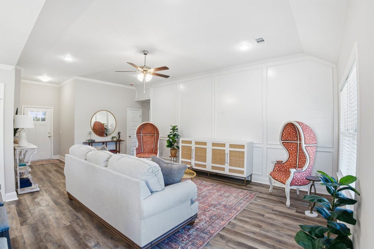 336 Latitude Ln - Photo 6 of 19