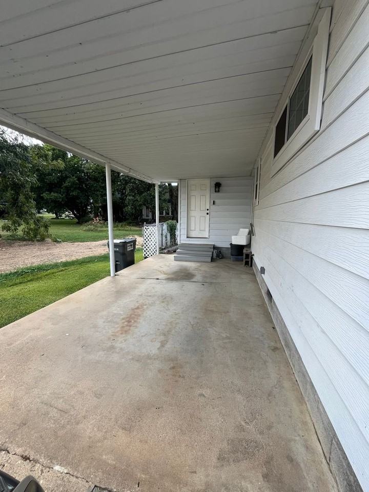 312 Short St - Photo 5 of 42