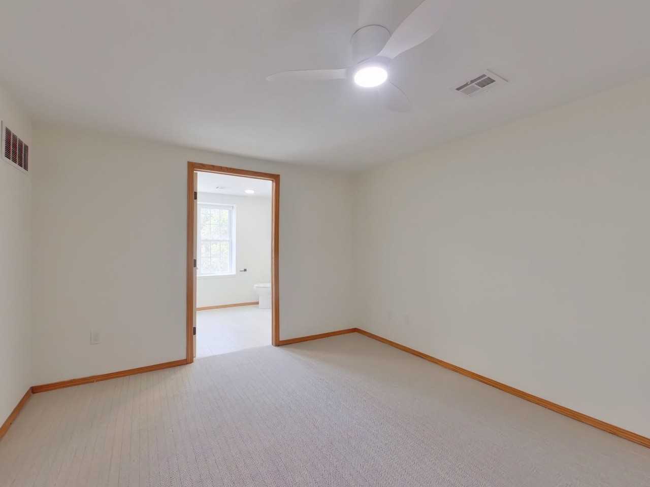 1401 E Douglas Ave #D - Photo 7 of 12