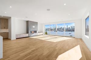 featured image of 58 King Ave