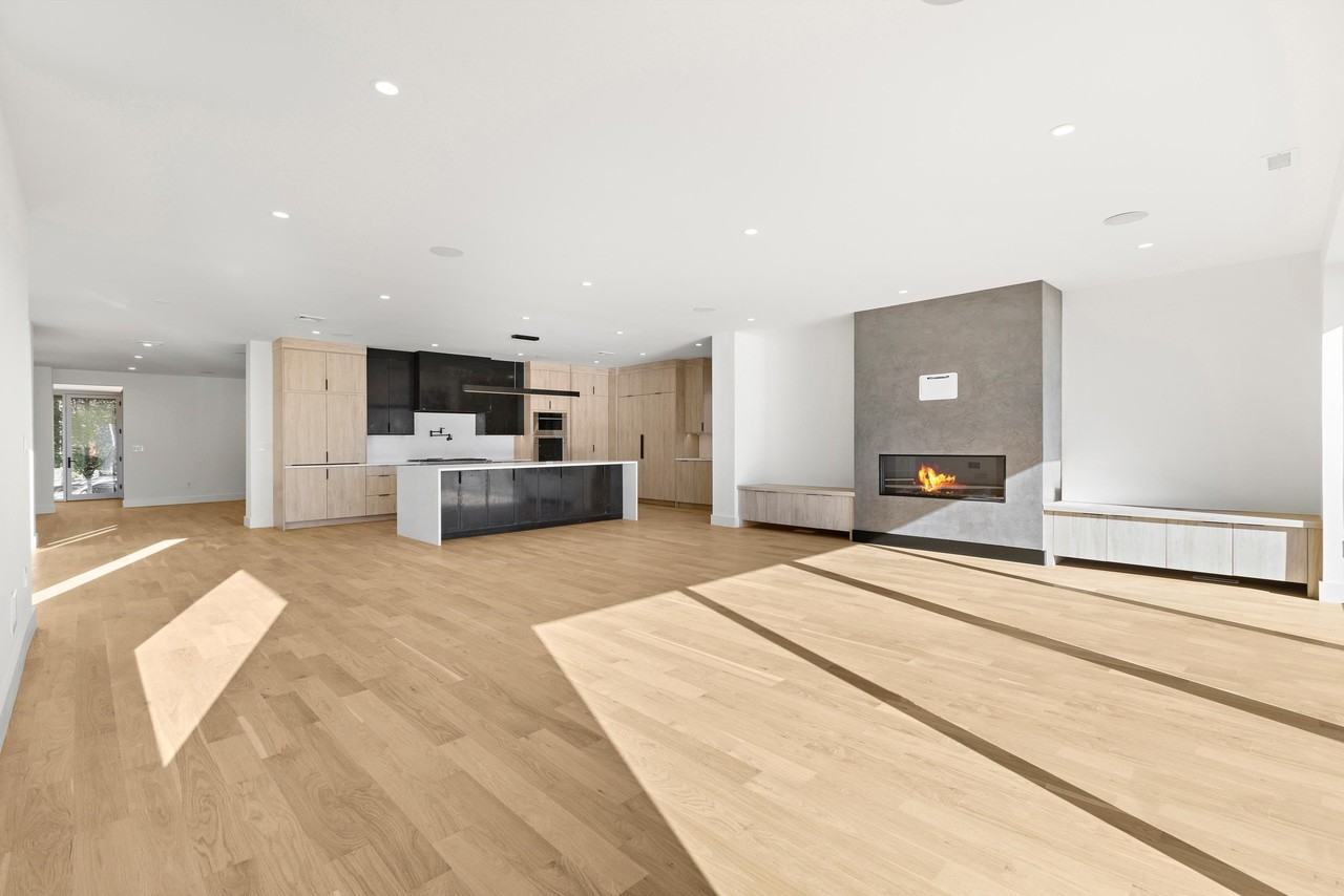 58 King Ave - Photo 3 of 17