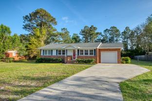 106 Pinecliff Dr - Photo 1 of 1