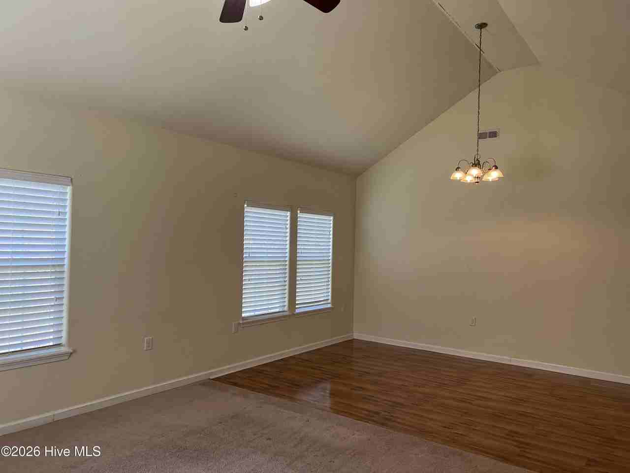 1108 Preyer Ave - Photo 3 of 10