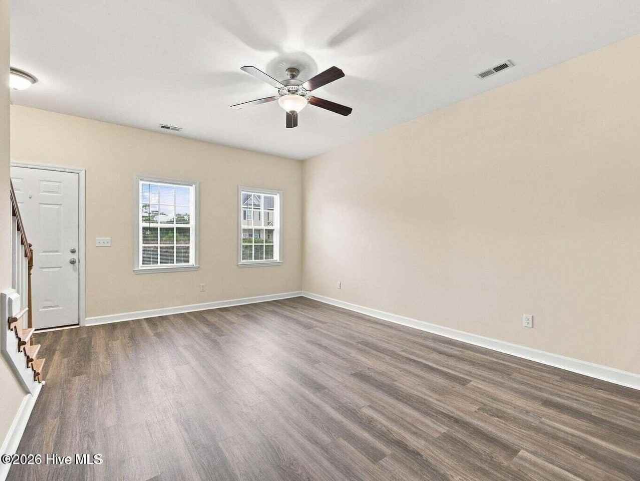 312 Burley Dr #5 - Photo 6 of 37