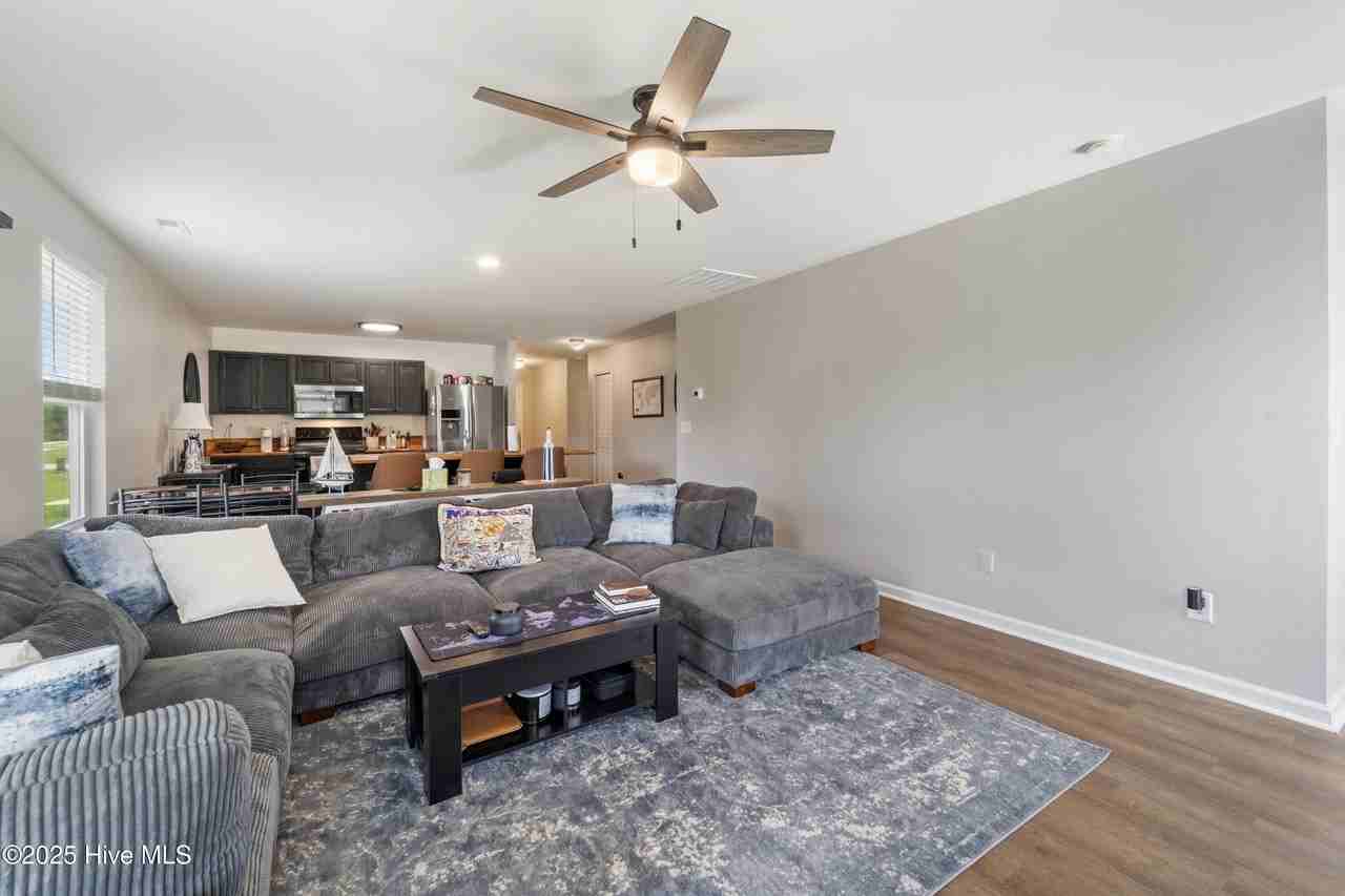 206 New Home Pl - Photo 7 of 19
