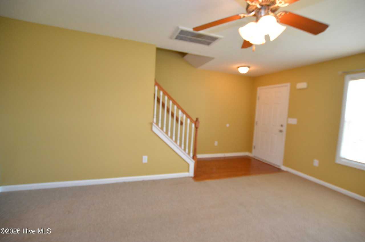 150 Durbin Ln - Photo 3 of 25