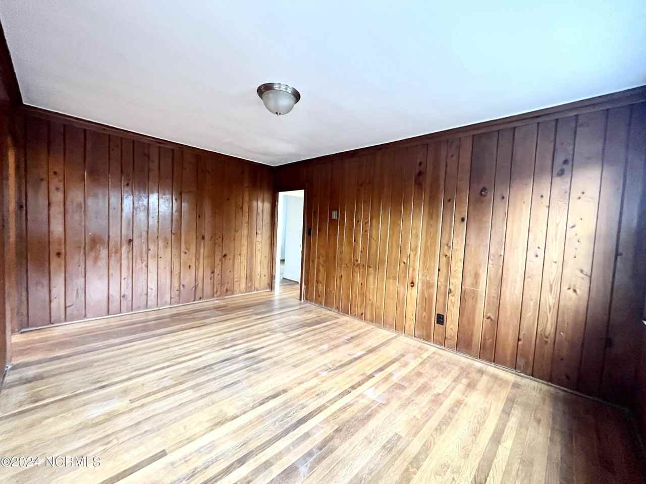 1202 Carolina Ave #1 - Photo 5 of 12