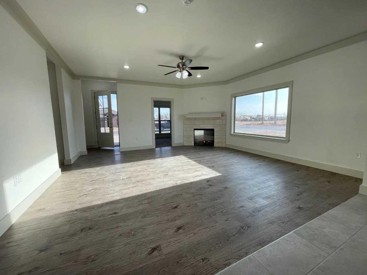 7822 89th St - Photo 3 of 20