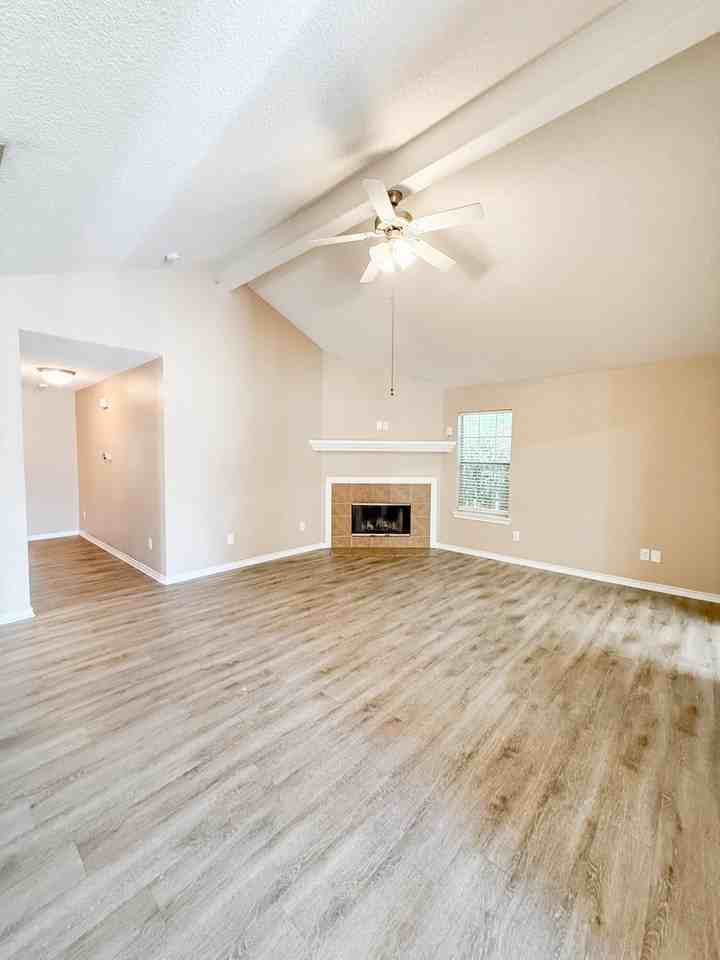 2010 78th St - Photo 3 of 16
