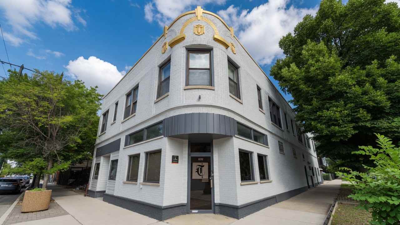 4006 N Bell Ave #1 - Photo 4 of 4