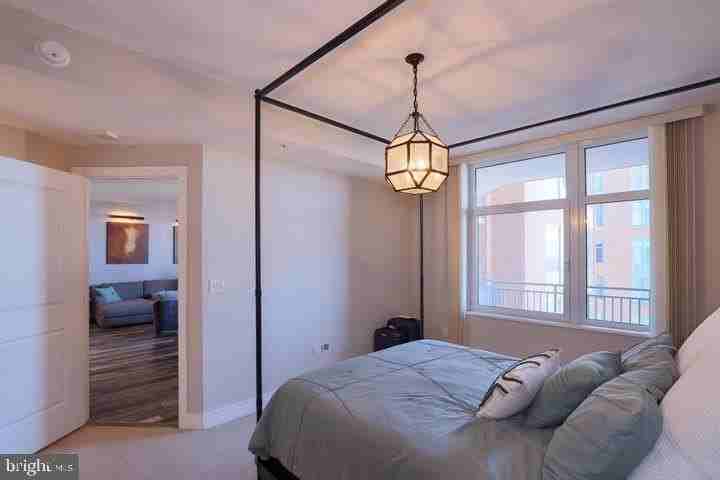 8220 Crestwood Heights Dr - Photo 7 of 11