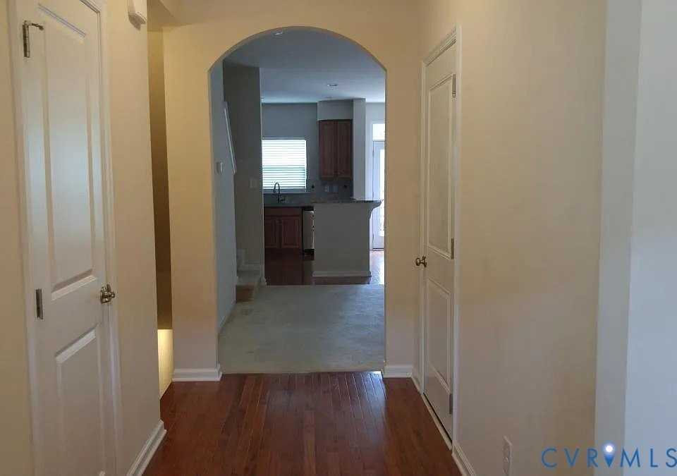 11614 Vicars Ridge Ln - Photo 2 of 6