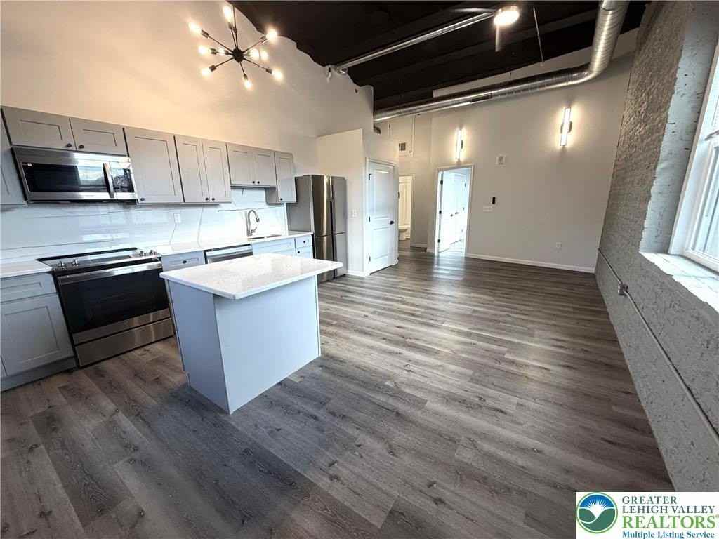 810 Monocacy St #303 - Photo 4 of 24