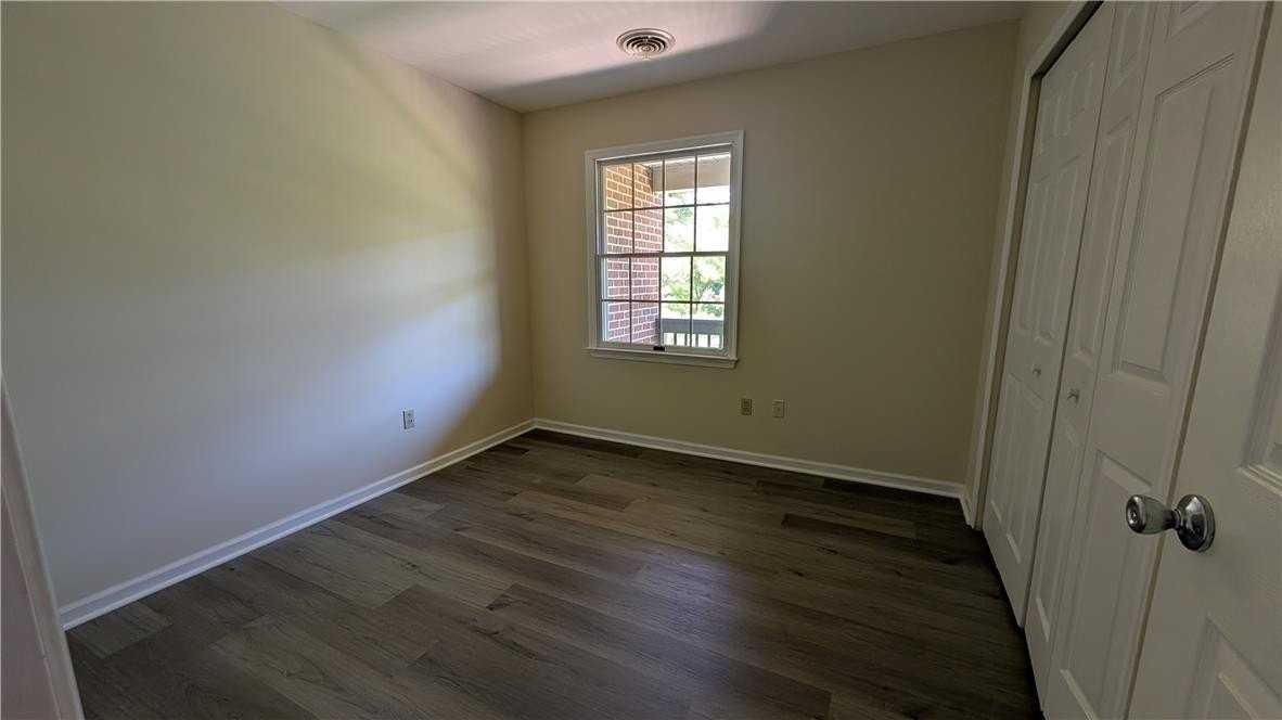 4737 Cheryl Dr - Photo 7 of 11