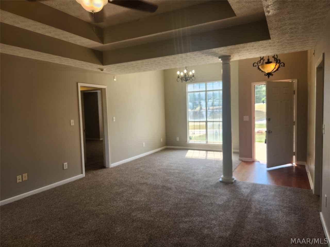 1464 County Road 39 - Photo 2 of 29
