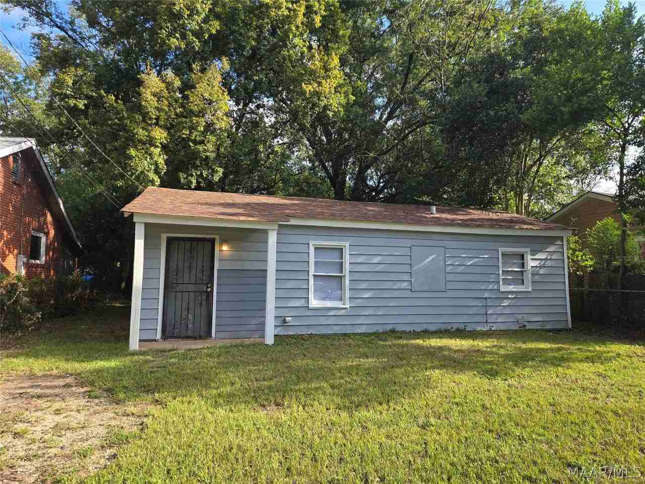 121 Kiwanis St - Photo 2 of 10