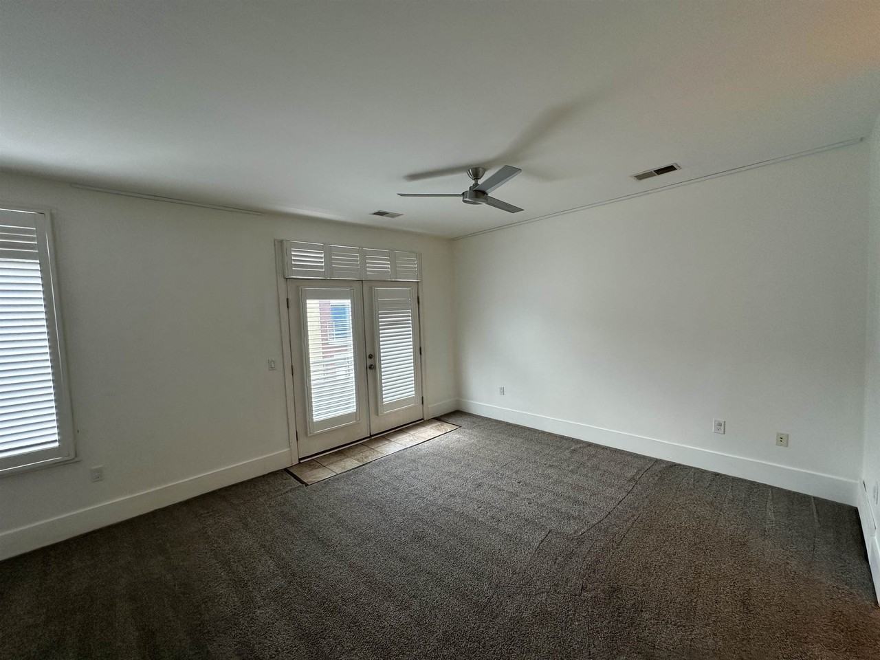 624 Denmark Dr - Photo 4 of 20