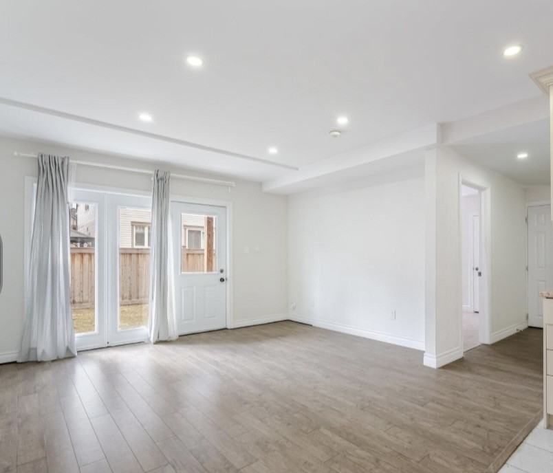 234 Hinton Terrace - Photo 7 of 24