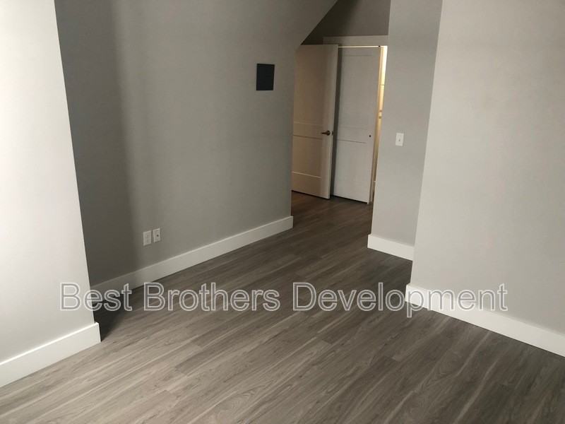 4779 S Park Ave #3 - Photo 7 of 9