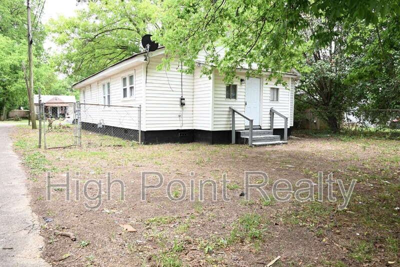 715 13th St N - Photo 2 of 23