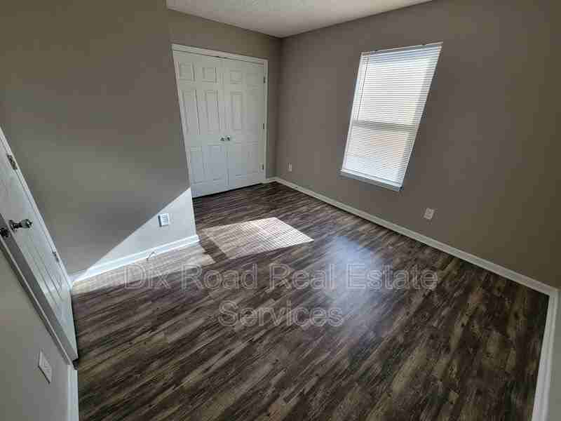 2520 Foxcove Ct - Photo 7 of 21