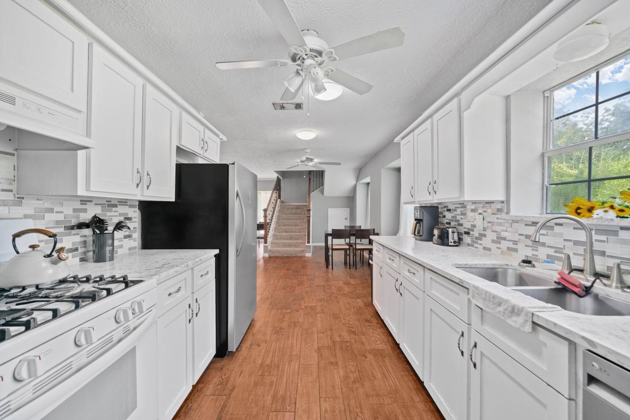 Kilgore Ave - Photo 4 of 26