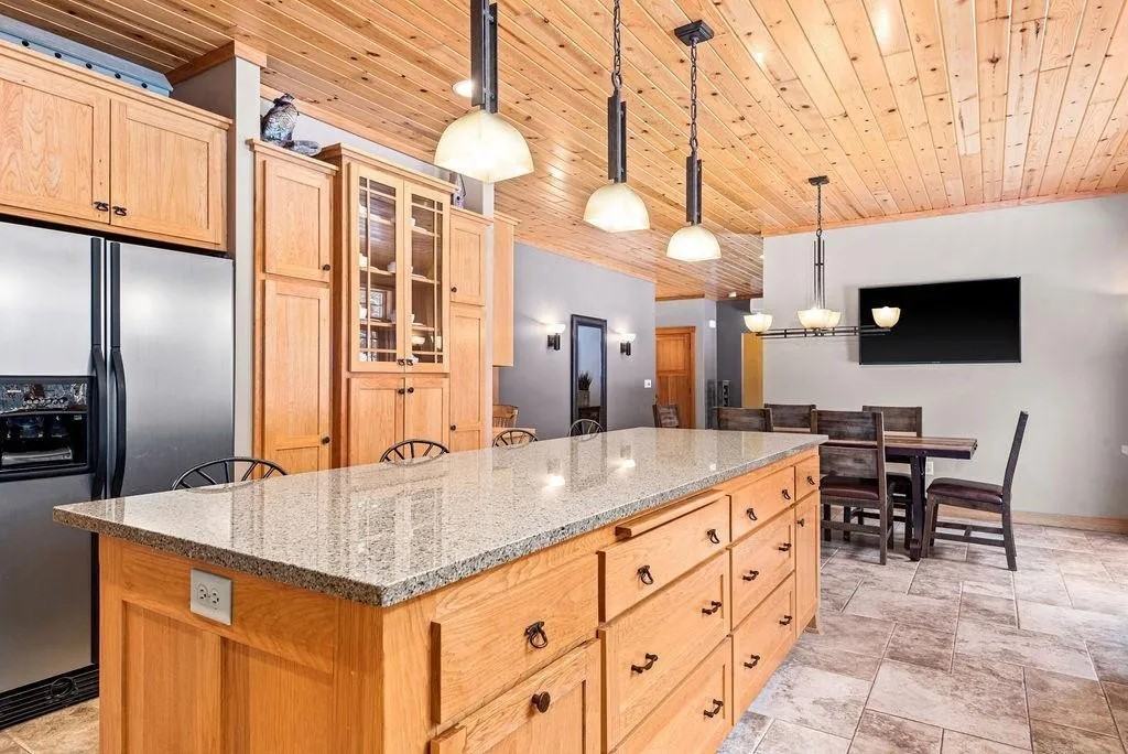 28125 Sunny Beach Rd #1 - Photo 4 of 33