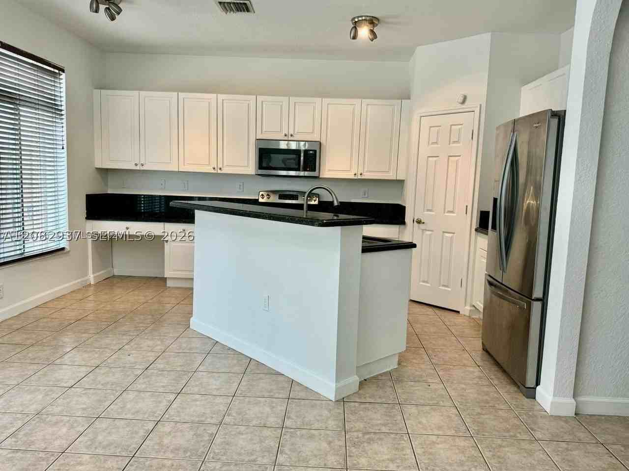 5759 Nw 113th Ct #5759 - Photo 4 of 18