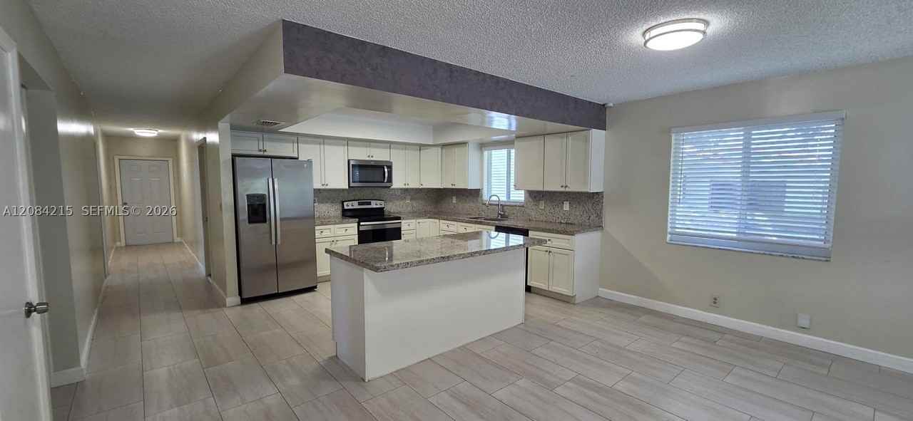 2639 Taylor St #0 - Photo 4 of 22