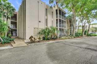 469 N Pine Island Rd #B306 - Photo 1 of 1