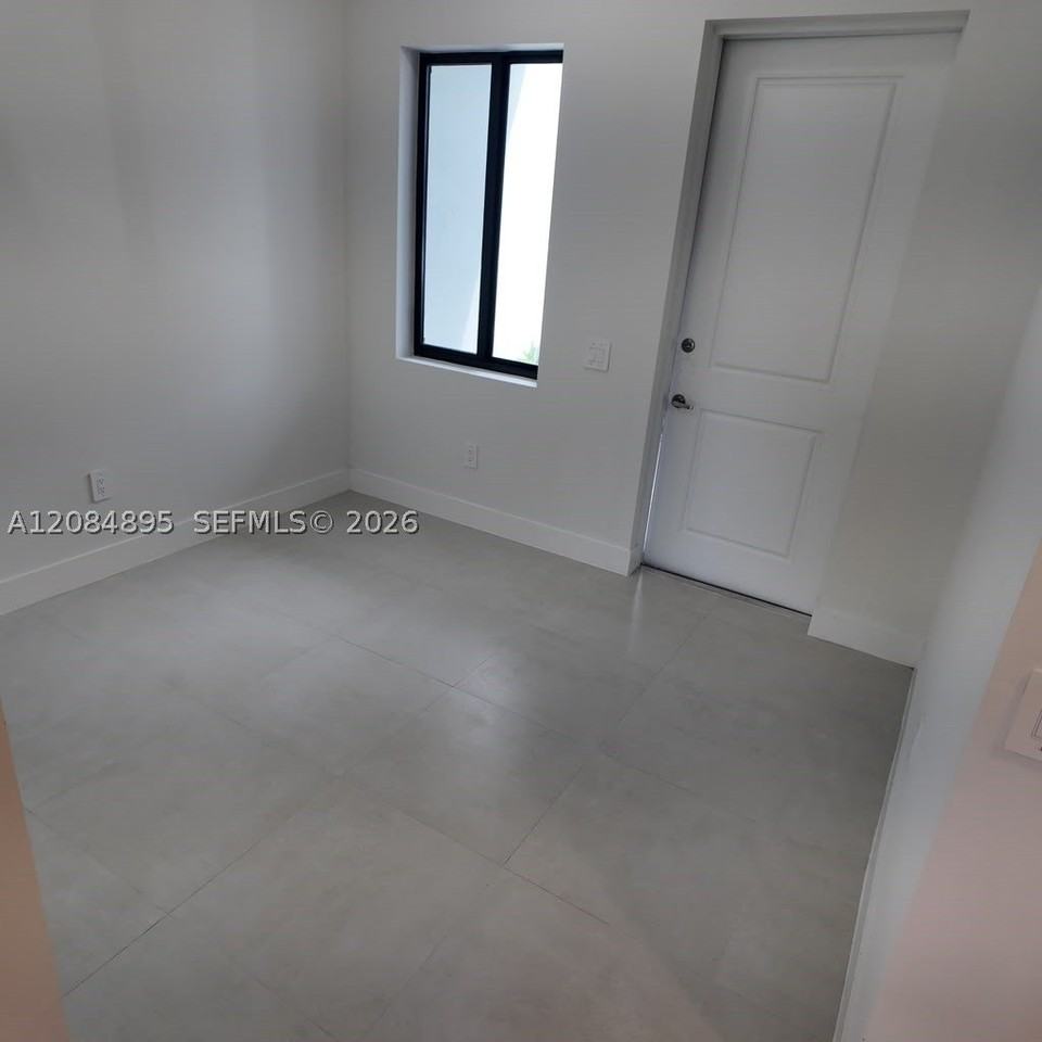 19111 Sw 344th Ter - Photo 2 of 31