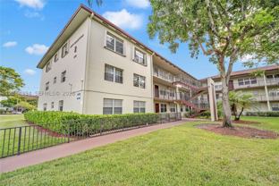 150 Sw 134th Way #304R - Photo 1 of 1