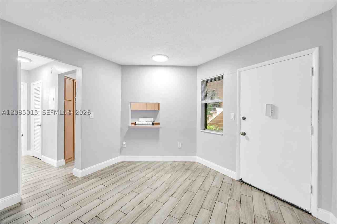 1631 Ne Miami Gardens Dr #133 - Photo 2 of 16