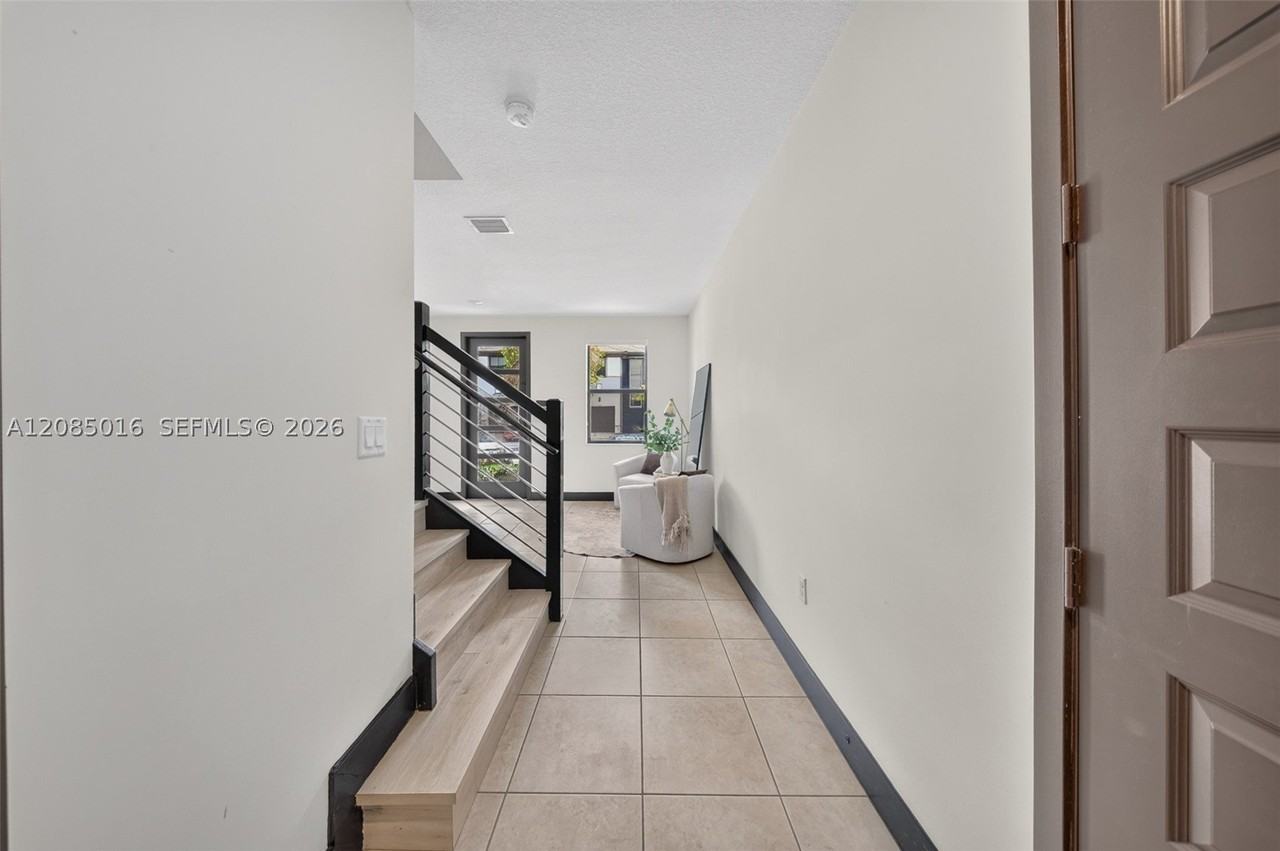 15490 Nw 91st Ct #0 - Photo 6 of 39