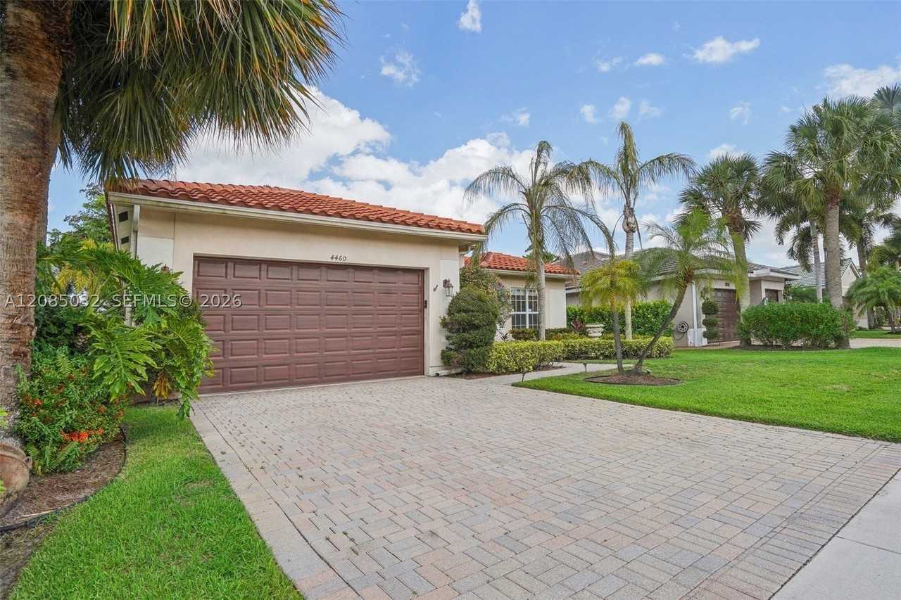 4460 Mariners Cove Dr - Photo 4 of 50